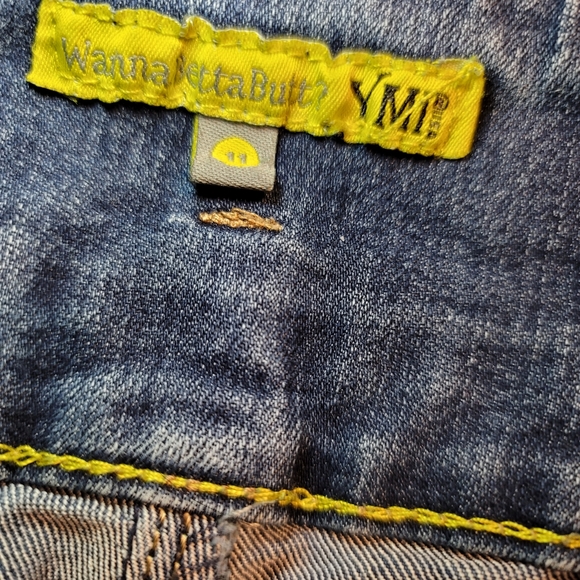 BUTT LIFTING YMI High Waisted Denim Shorts Super Sexy - Picture 3 of 10